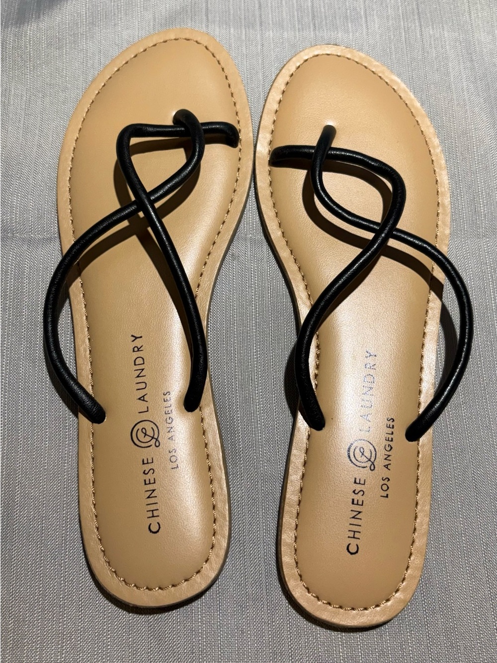 Chinese Laundry Camisha sandals
